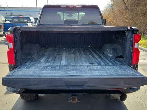 Used 2020 Chevrolet Silverado 2500 High Country image 8
