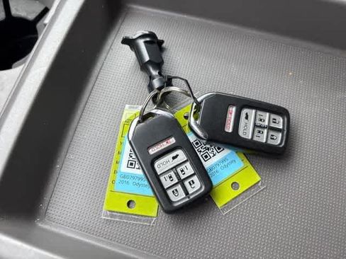 Used 2016 Honda Odyssey EX-L image 26