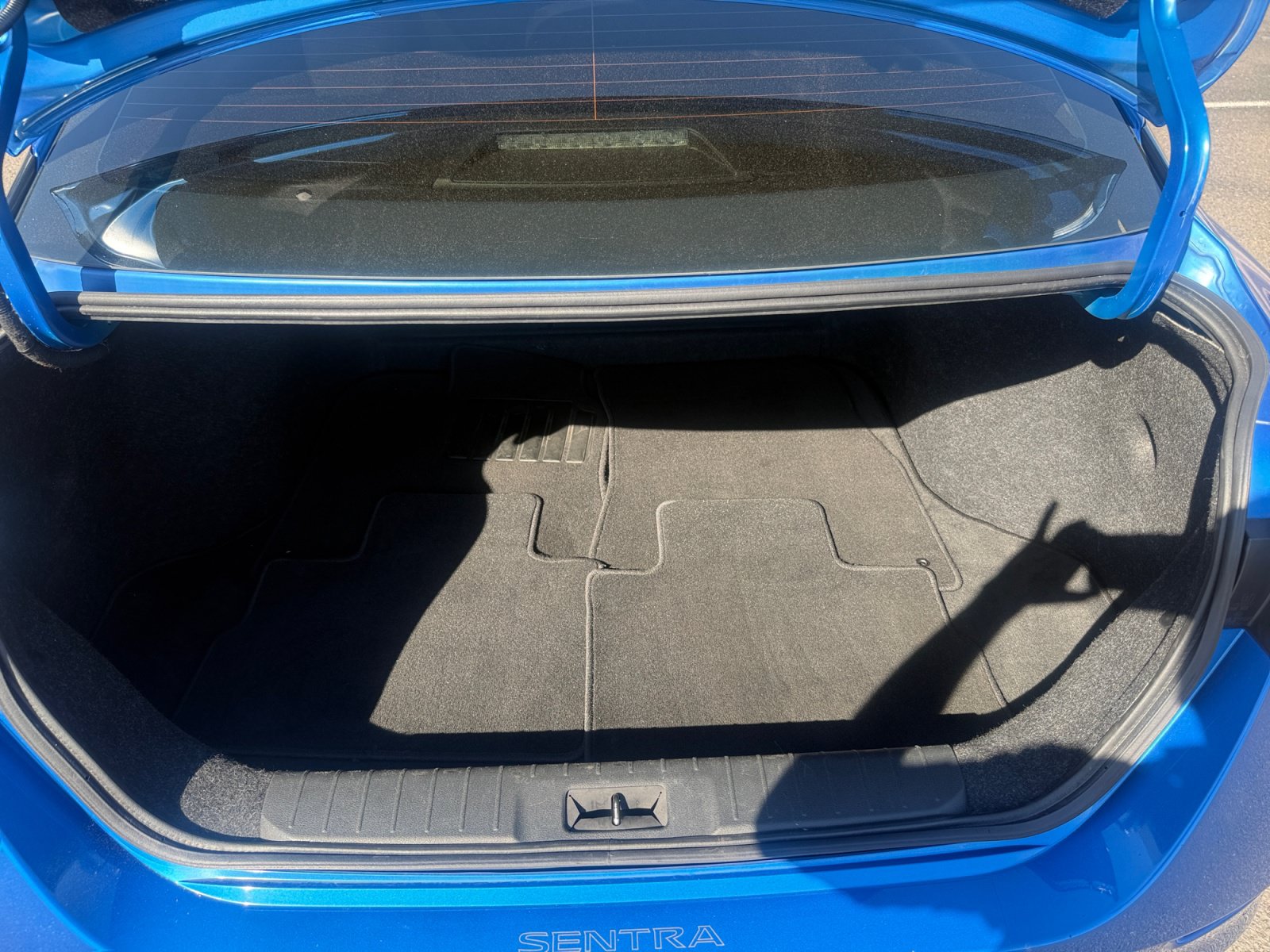 Used 2021 Nissan Sentra SV FWD image 28