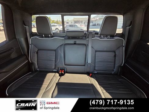 Used 2025 GMC Sierra 1500 AT4X AWD/4WD image 29