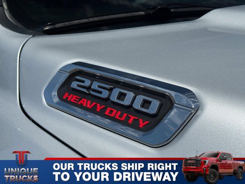 Used 2026 RAM 2500 Laramie AWD/4WD image 5