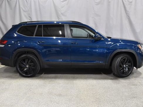 Used 2021 Volkswagen Atlas SE image 2