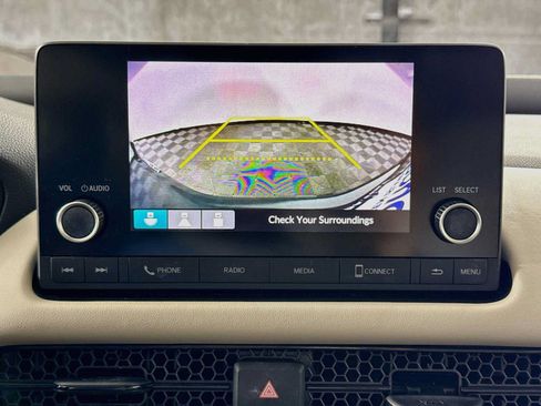 Used 2024 Honda HR-V LX image 14