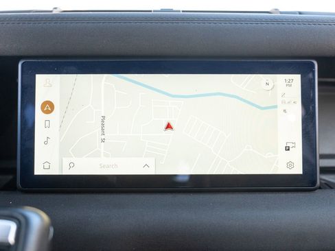 Used 2023 Land Rover Defender 110 X-Dynamic SE image 29