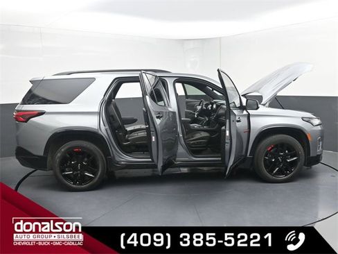 Used 2023 Chevrolet Traverse Premier w/ Redline Edition image 22
