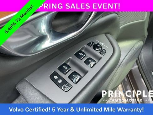 Certified 2023 Volvo XC90 B6 Core w/ Climate Package image 29