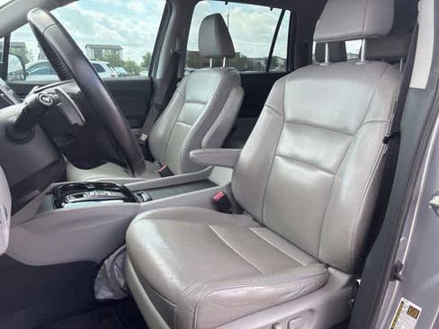Used 2017 Honda Pilot Touring image 21