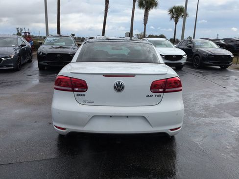 Used 2013 Volkswagen Eos Executive image 5