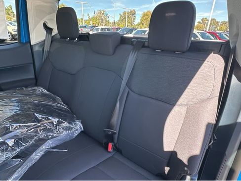 New 2026 Ford Maverick XL image 15