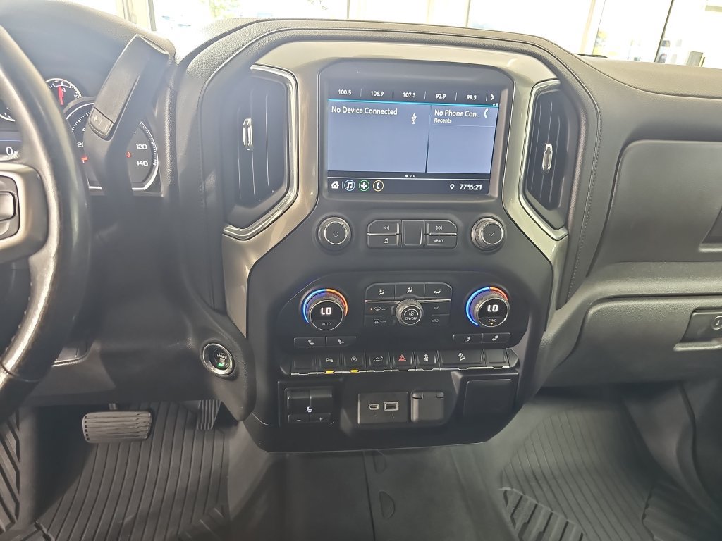 Used 2021 Chevrolet Silverado 1500 LT AWD/4WD image 25