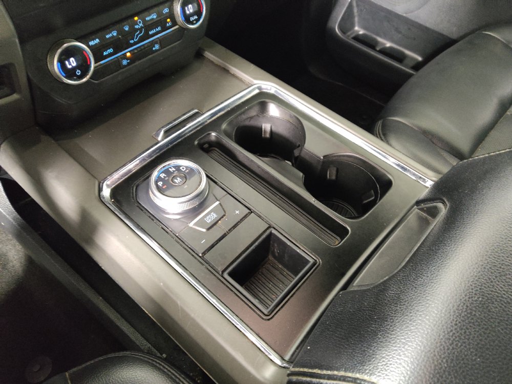 Used 2019 Ford Expedition XLT w/ Equipment Group 201A RWD image 26