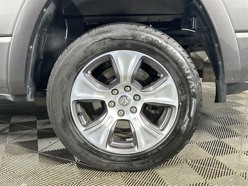 Used 2022 RAM 1500 Laramie image 35