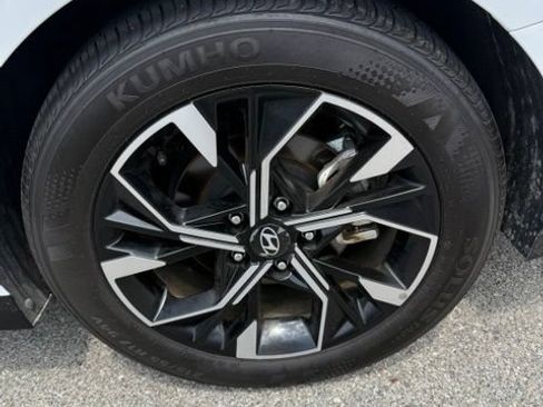 Used 2025 Hyundai Sonata SEL AWD/4WD image 8