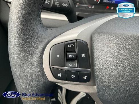 Certified 2024 Ford Explorer XLT w/ Equipment Group 202A AWD/4WD image 8