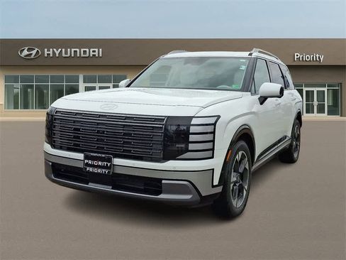 Used 2026 Hyundai Palisade Limited image 1