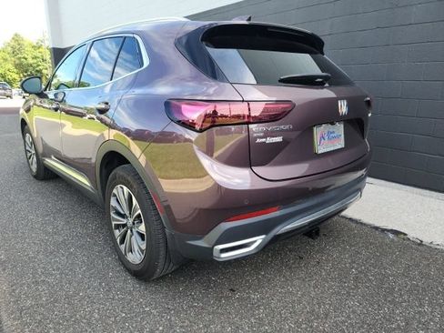 Used 2024 Buick Envision Preferred AWD/4WD image 4