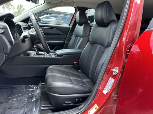 Used 2025 MAZDA CX-50 AWD 2.5 S w/ Preferred Package image 3