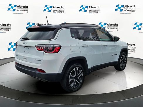 Used 2022 Jeep Compass Limited AWD/4WD image 5