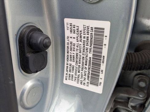 Used 2012 Honda Civic Hybrid Sedan image 24