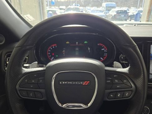 Used 2025 Dodge Durango R/T image 32