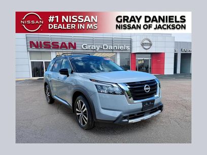 Certified 2025 Nissan Pathfinder Platinum