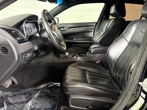 Used 2021 Chrysler 300 S image 20
