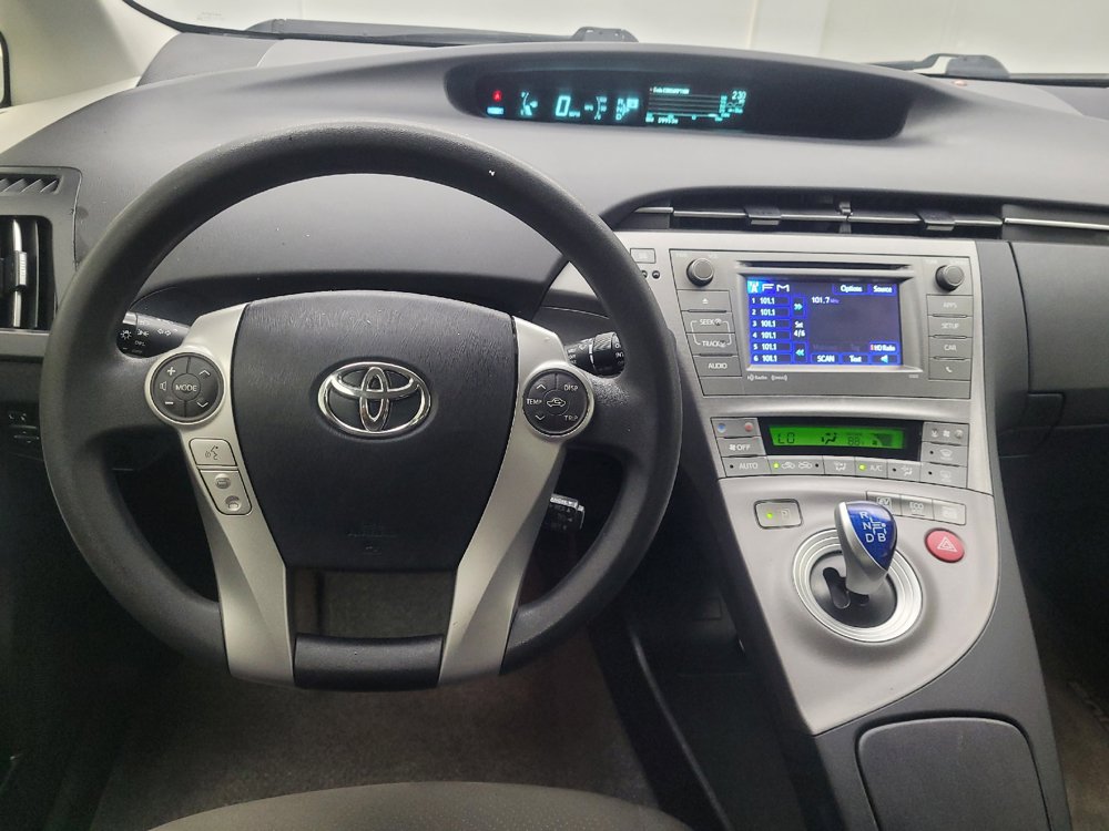 Used 2015 Toyota Prius Three FWD image 22