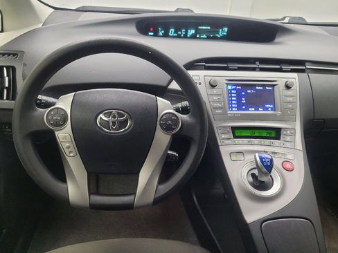 Used 2015 Toyota Prius Three FWD image 22