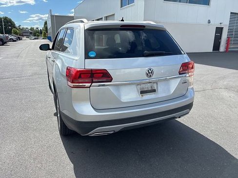 Used 2018 Volkswagen Atlas Launch Edition AWD/4WD image 10