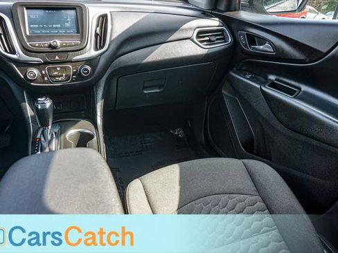 Used 2018 Chevrolet Equinox LT image 25