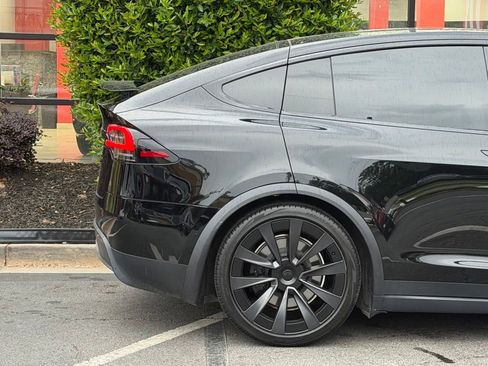 Used 2023 Tesla Model X AWD/4WD image 21
