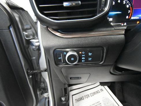 Used 2022 Ford Explorer Limited w/ Equipment Group 301A image 10