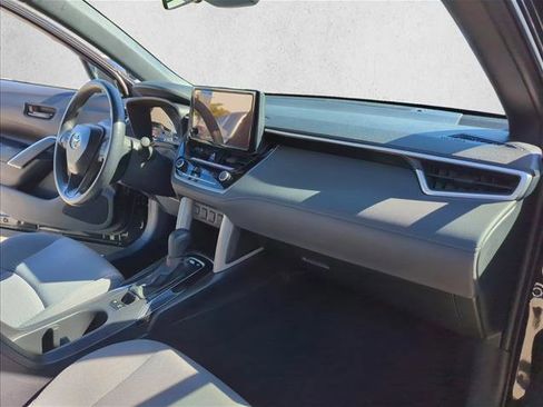 Used 2024 Toyota Corolla Cross S image 27