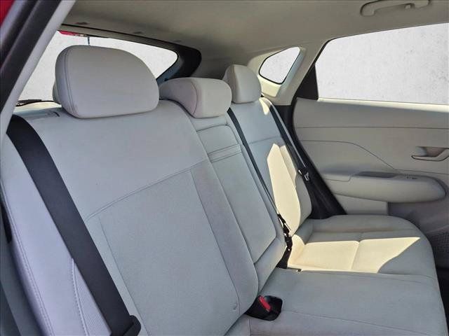 Certified 2024 Hyundai Kona SEL FWD image 17