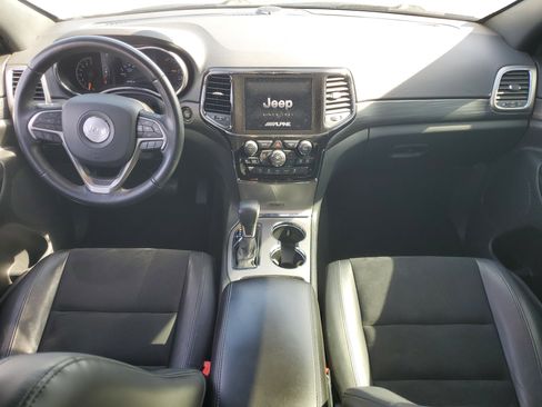 Used 2022 Jeep Grand Cherokee Laredo X image 16