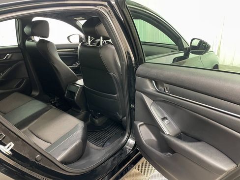 Used 2020 Honda Accord Sport image 36