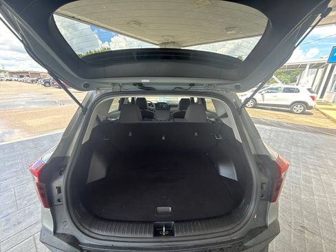 Used 2026 Kia Seltos LX FWD image 33