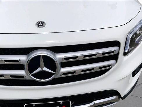 Used 2023 Mercedes-Benz GLB 250 image 30
