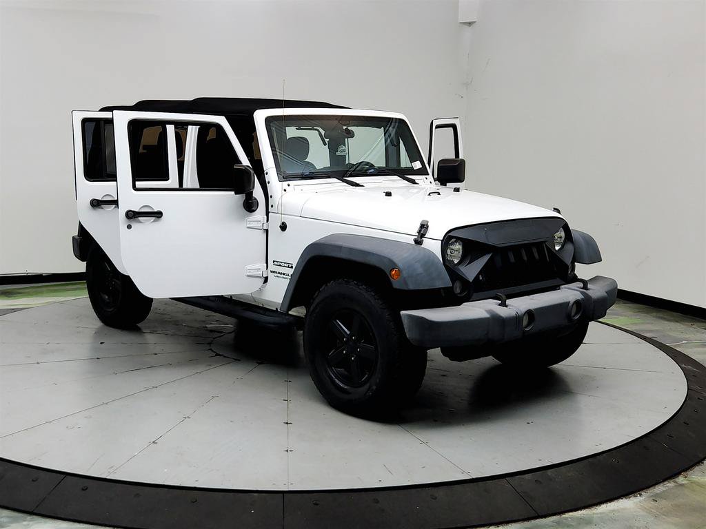 Used 2017 Jeep Wrangler Unlimited Sport w/ Max Tow Package AWD/4WD image 10