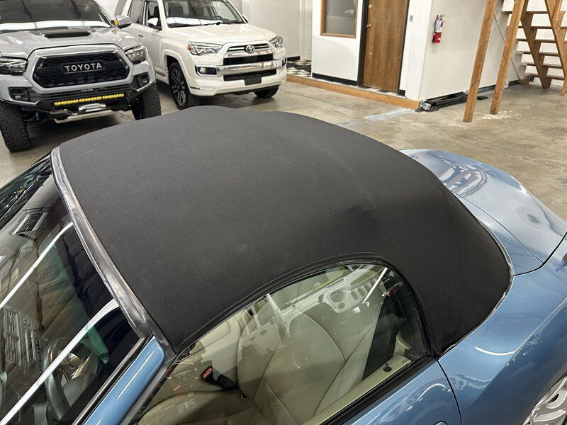Used 2003 BMW Z4 3.0i RWD image 31