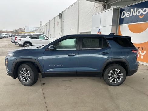 New 2026 Chevrolet Equinox LT w/ Convenience Package II AWD/4WD image 8