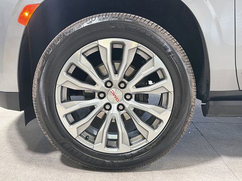Used 2023 GMC Yukon Denali image 43