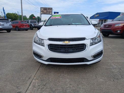 Used 2015 Chevrolet Cruze LT FWD image 8