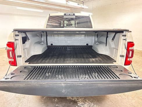 Used 2021 RAM 3500 Laramie AWD/4WD image 19