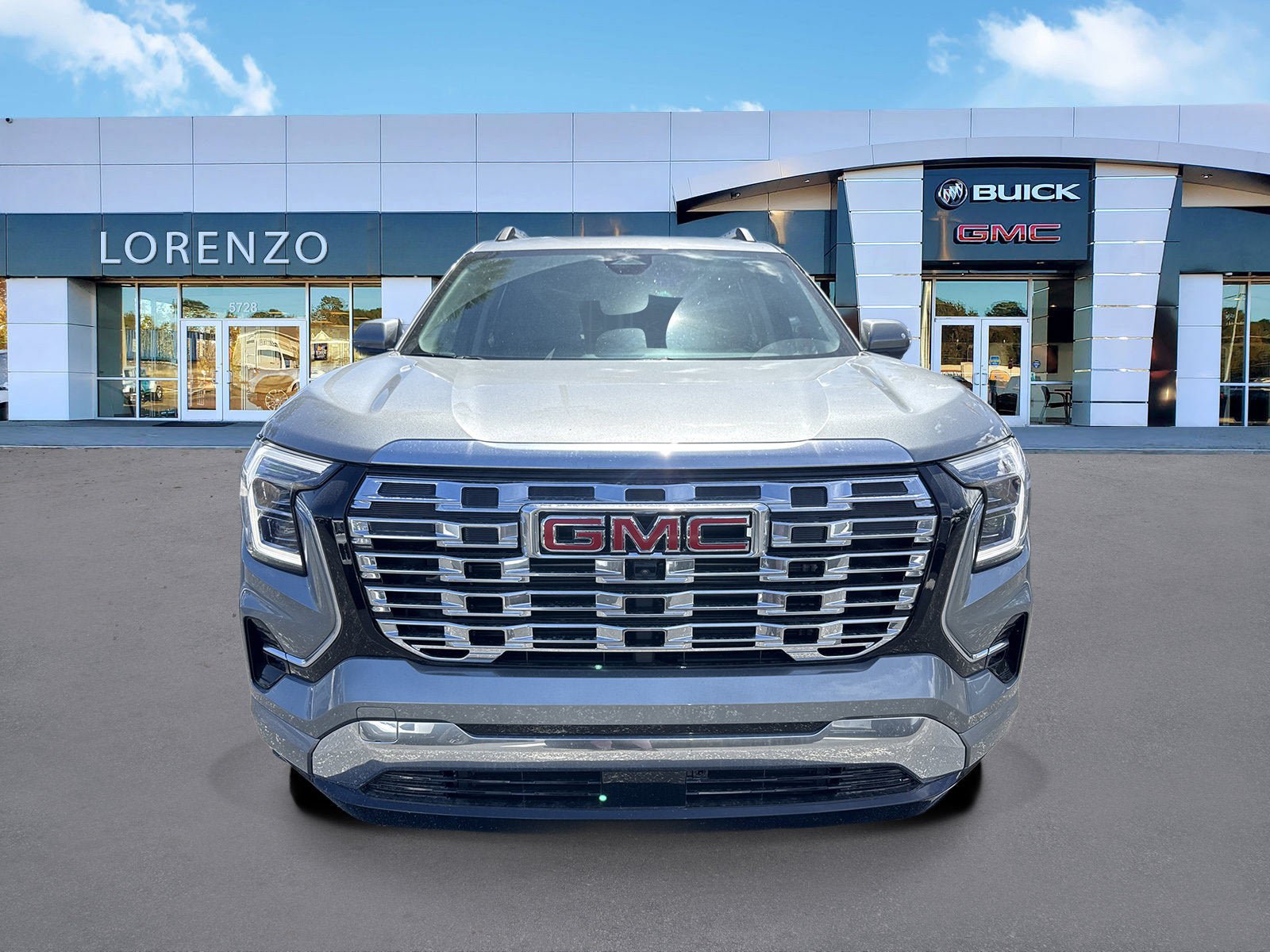 New 2027 GMC Terrain Denali w/ LPO, Floor Liner Package AWD/4WD image 2