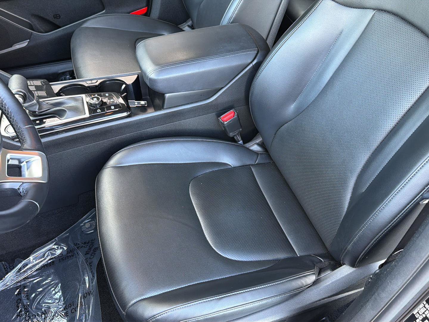 Used 2023 Kia Sportage EX FWD image 31
