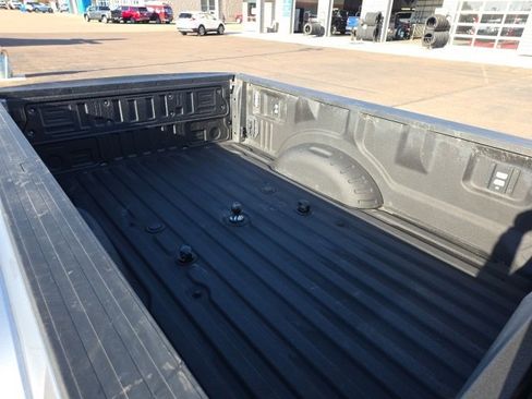 Used 2024 Ford F350 Lariat image 9