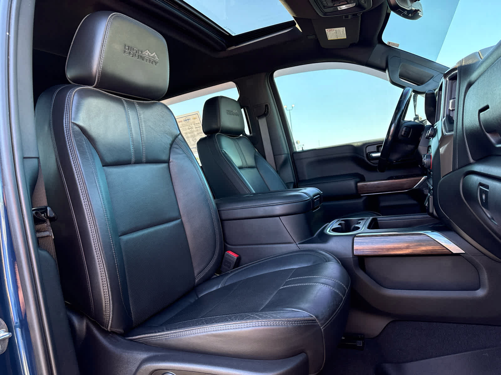 Certified 2020 Chevrolet Silverado 2500 High Country w/ Z71 Off-Road Package AWD/4WD image 25
