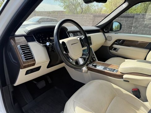 Used 2019 Land Rover Range Rover HSE AWD/4WD image 14