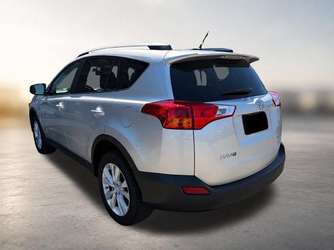 Used 2015 Toyota RAV4 Limited w/ Technology Package AWD/4WD image 5